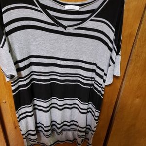 Shirt sleeve shirt very comfy